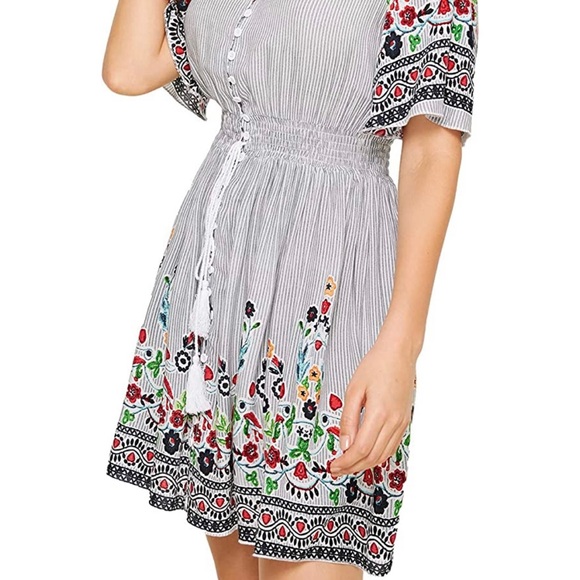 Floral boho button up dress - Picture 7 of 10